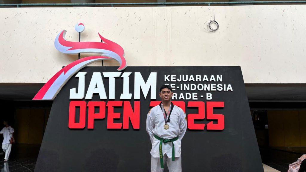 Medali Emas Ilham Muhamad Yusuf